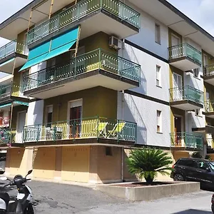  Appartamento Viale Repubblica 329 1 Italia