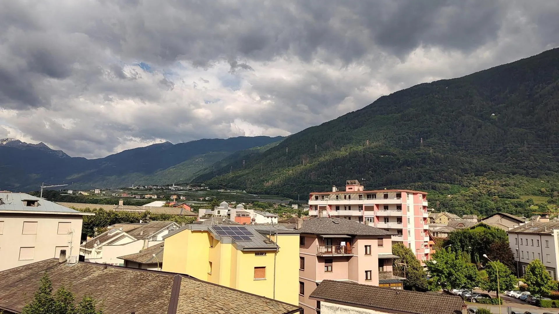 Sara Tirano Lejlighed 0*,  Italien